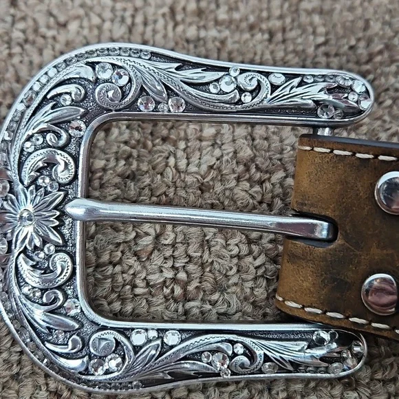Nocona Belt Co Brown Floral Rhinestones Silver Buckle Sz Med Womens - Picture 4 of 8